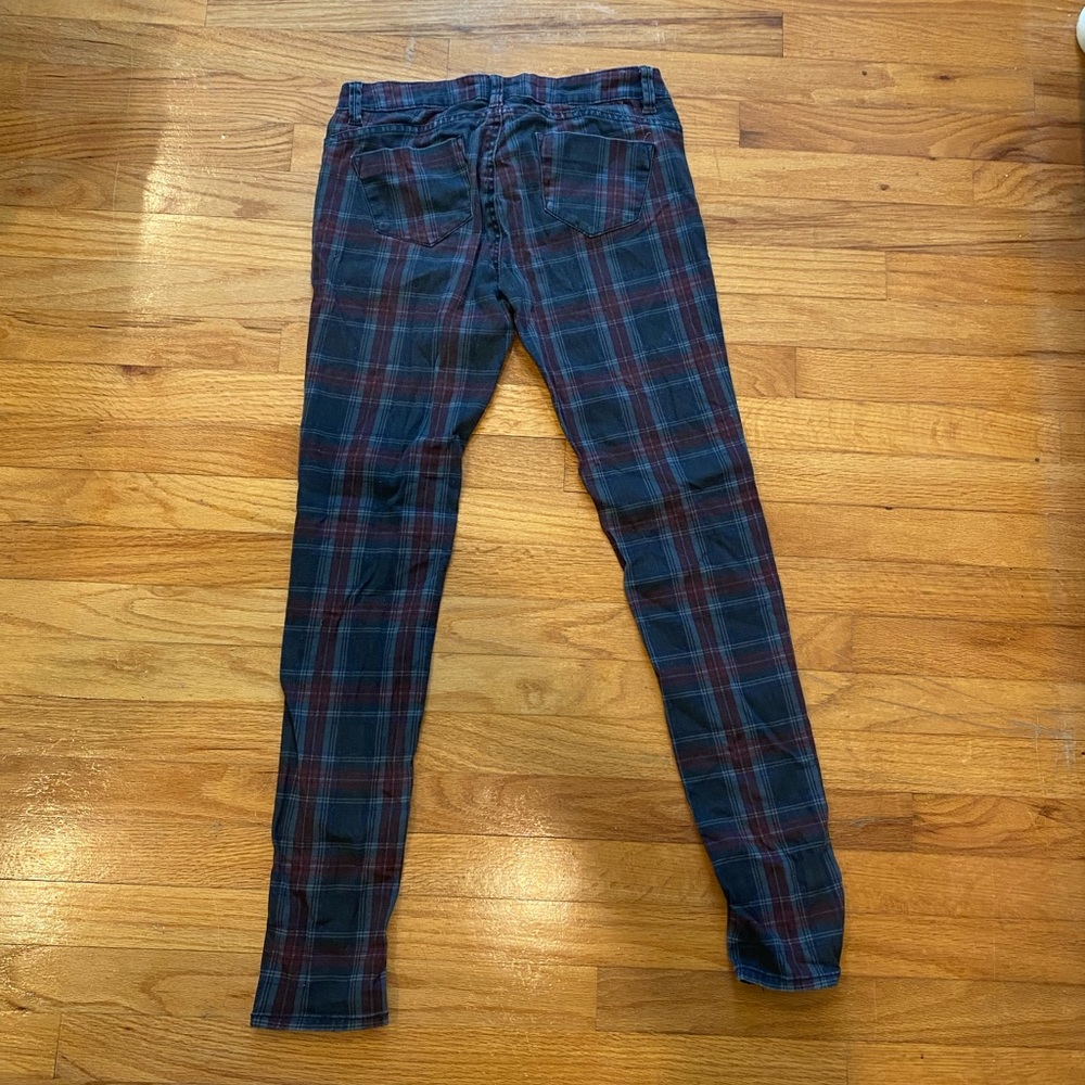 andrea jovine plaid pants size 2. never worn.